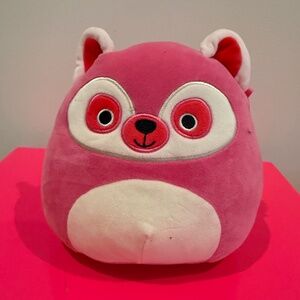 Squishmallow 8" Lucia (The Lemur)